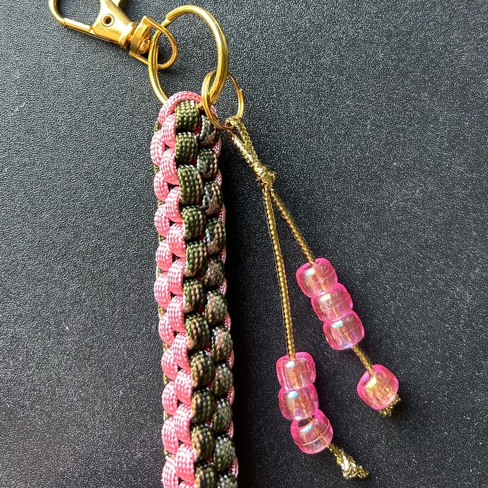 Light pink/camo handmade paracord keychain/purse charm with gold hardware